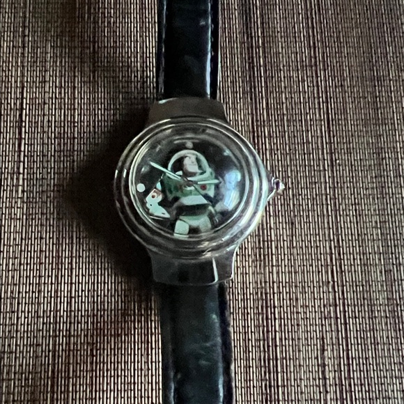 Toy Story Disney’s Fossil Buzz Lightyear PixarBlack Leather Strap Watch